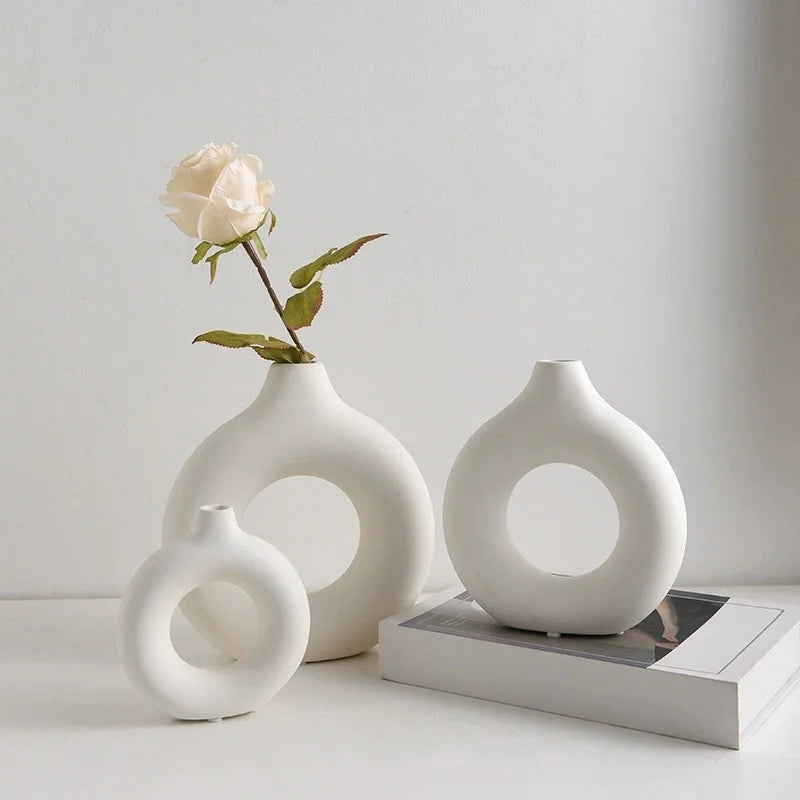 1 Piece Of Imitation Ceramic Pure White Vase Decoration Vase Decoration Donut Pattern Flower Pot Desktop Design Sense Decor