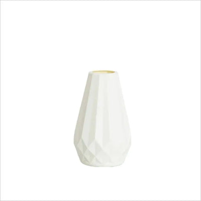 Diamond Shaped Flower Vase Fashion Imitation Ceramic Plastic Flower Pot Nordic Style Modern Flower Arrangement Living Room