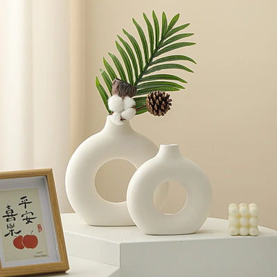 1 Piece Of Imitation Ceramic Pure White Vase Decoration Vase Decoration Donut Pattern Flower Pot Desktop Design Sense Decor